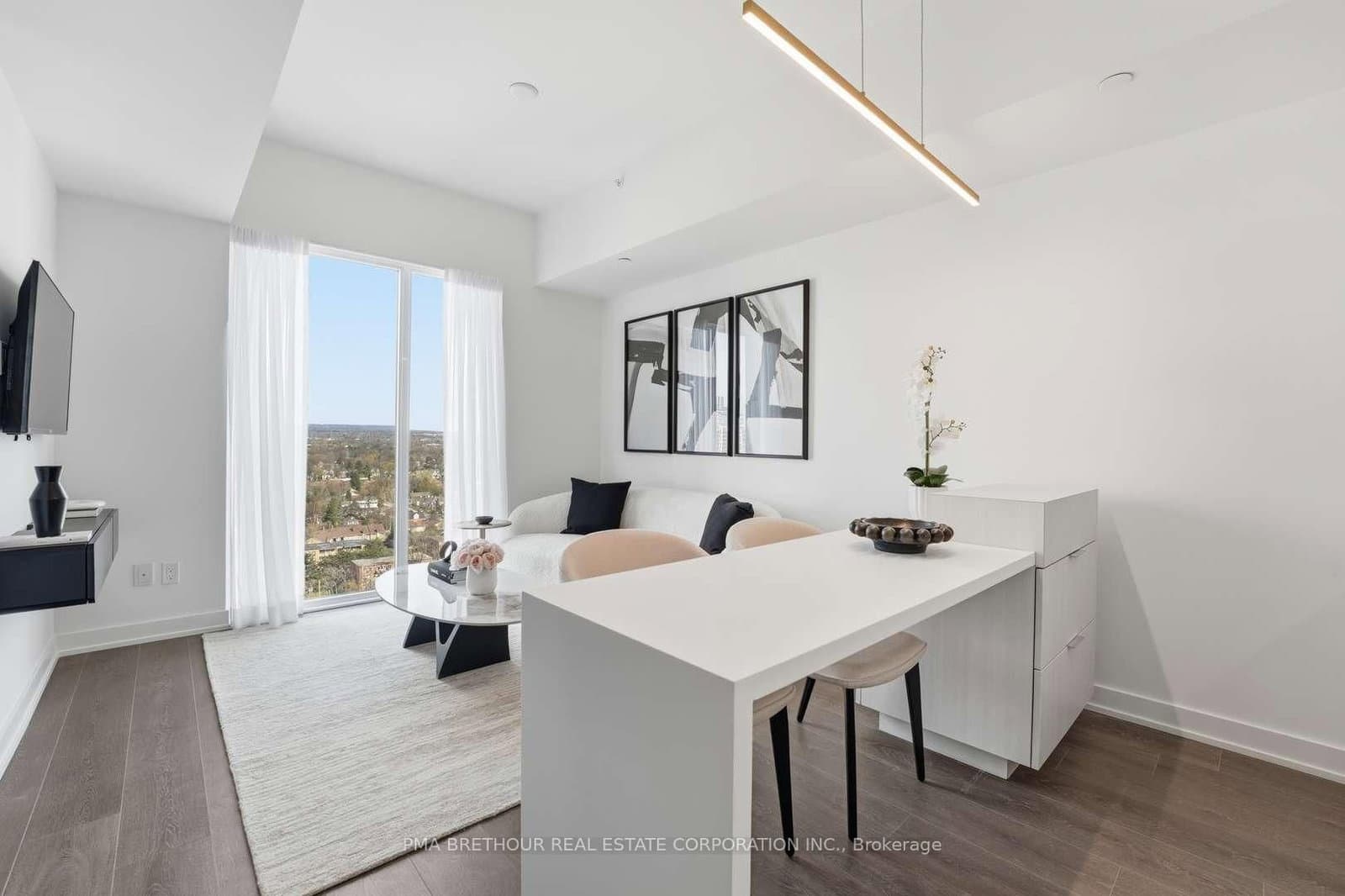 370 Martha Street, Unit 1901 thumbnail 3
