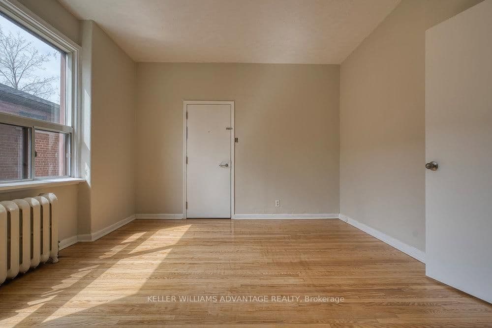 24 Indian Road Crescent thumbnail 16