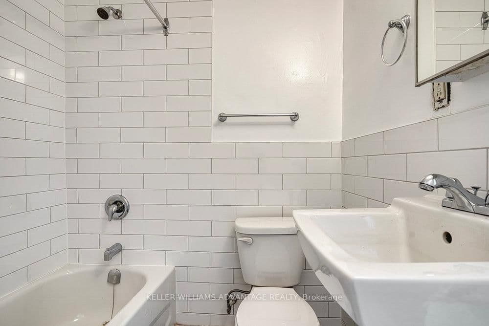 24 Indian Road Crescent thumbnail 11