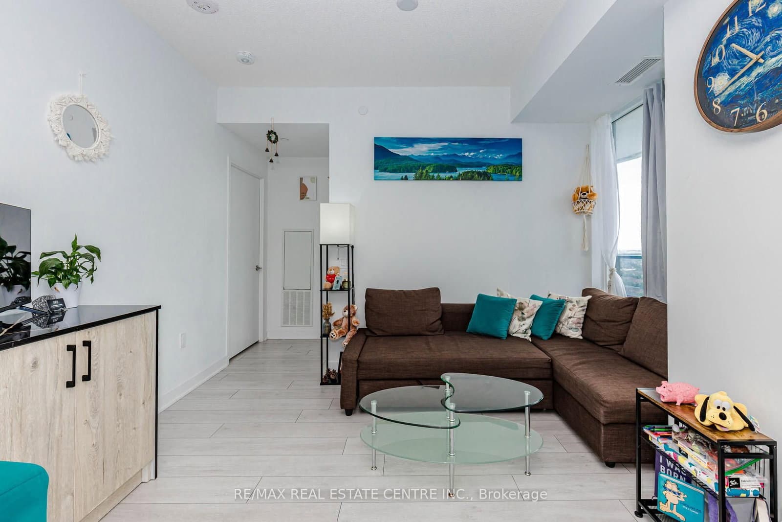 260 Malta Avenue, Unit 1603 thumbnail 16