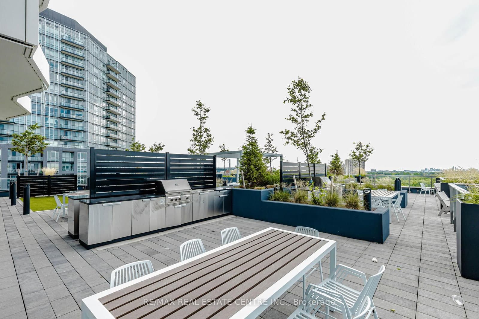 260 Malta Avenue, Unit 1603 thumbnail 39