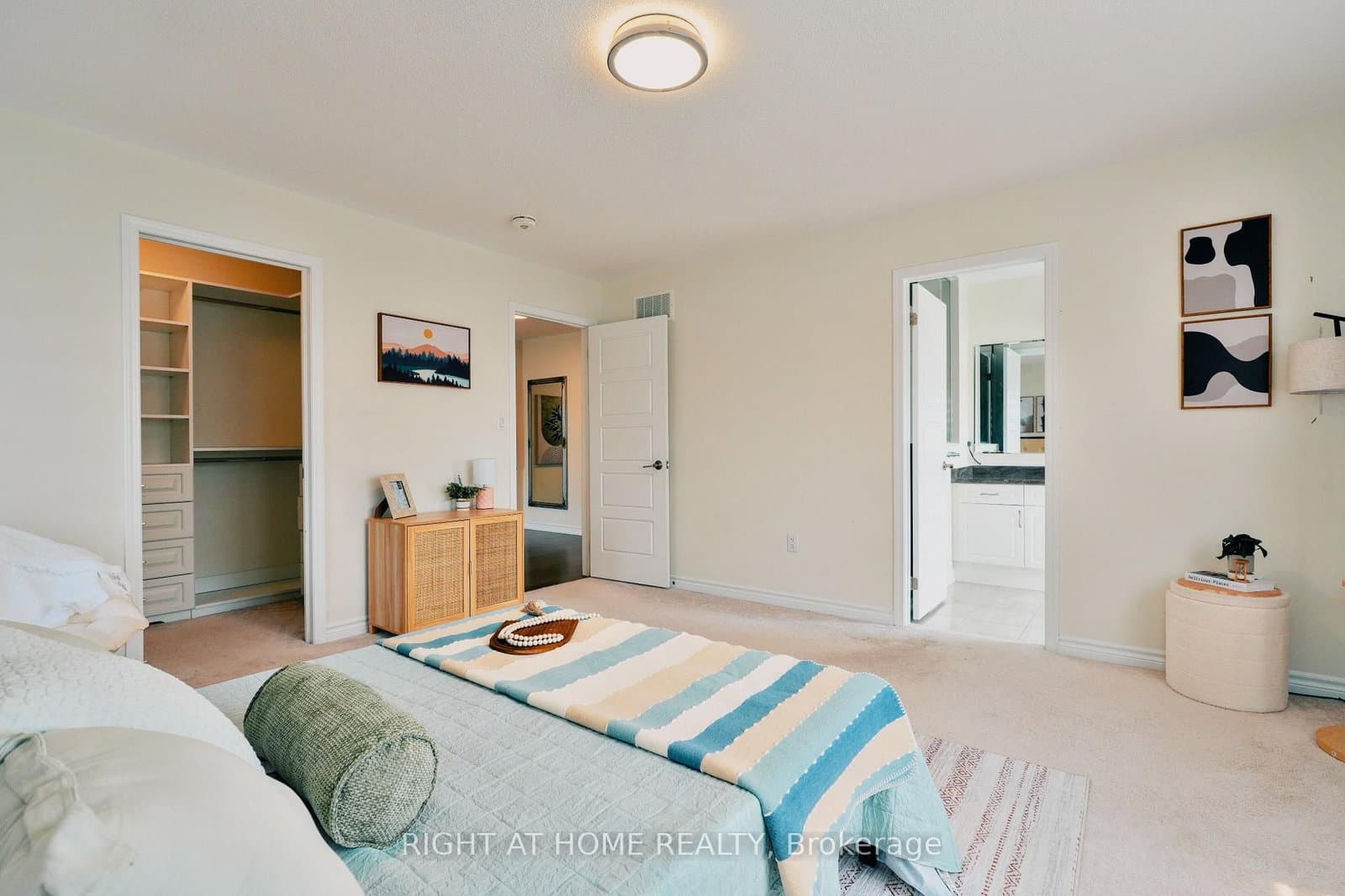 30 Boothill Drive thumbnail 26