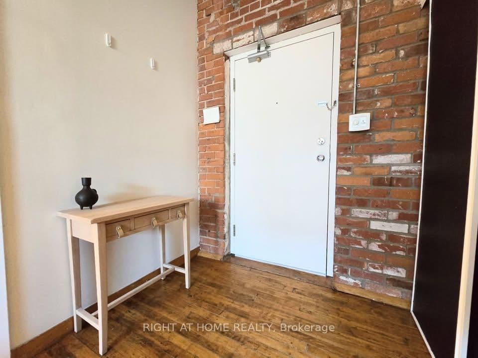 121 Prescott Avenue, Unit 12 thumbnail 2