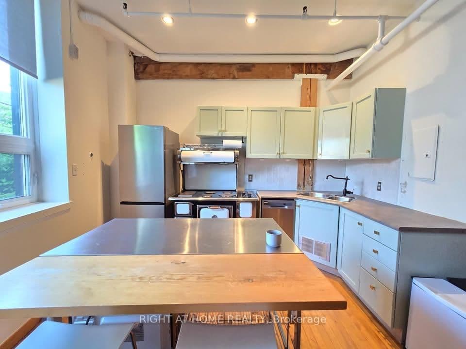 121 Prescott Avenue, Unit 12 thumbnail 7