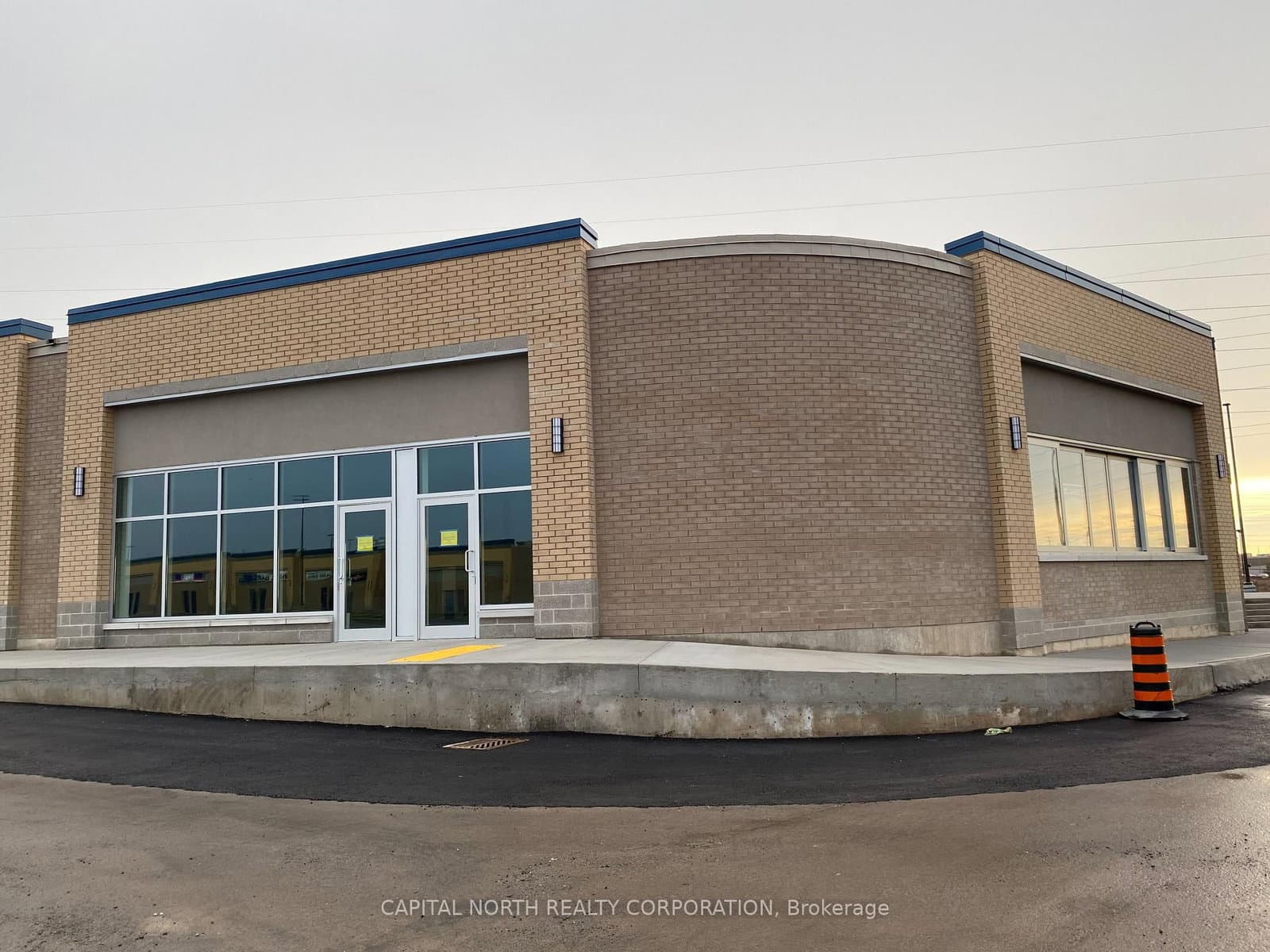 3221 Appleby Line, Unit CRU 7 thumbnail 3