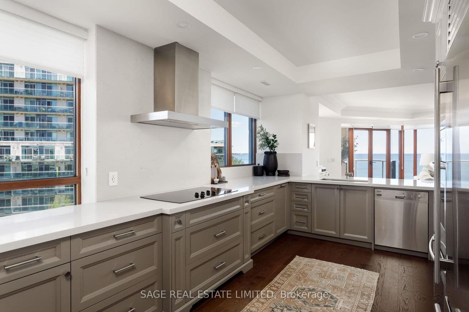 2095 Lake Shore Boulevard W, Unit 519 thumbnail 25