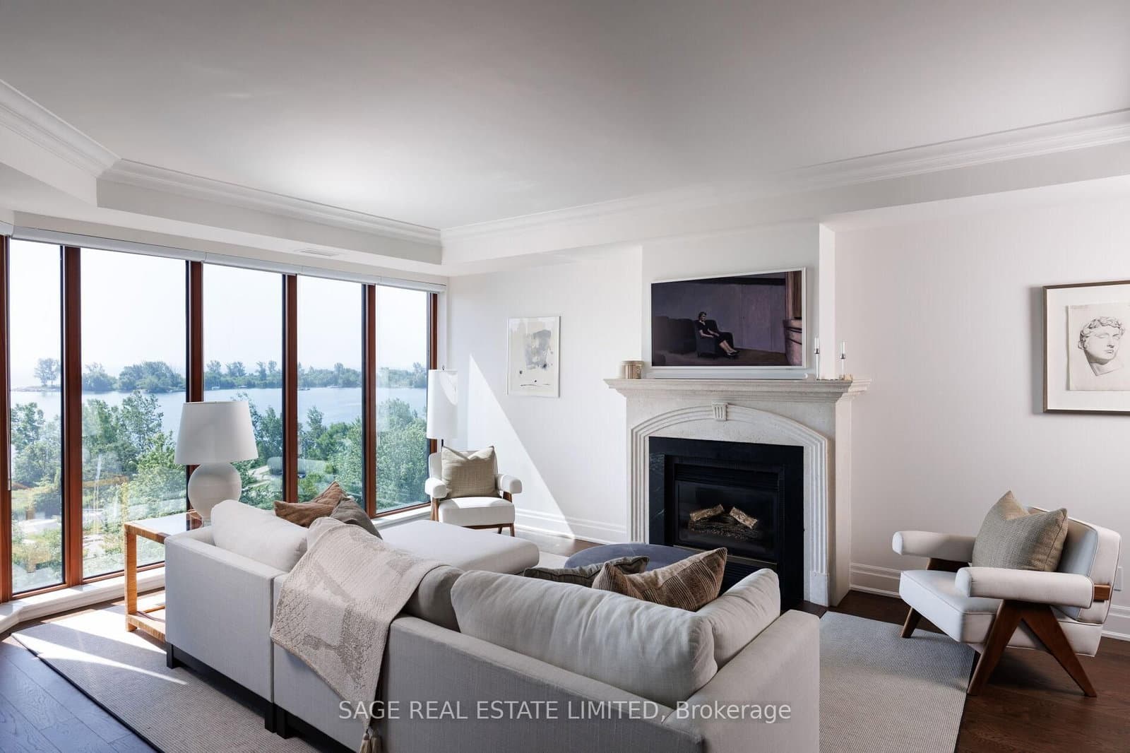 2095 Lake Shore Boulevard W, Unit 519 thumbnail 3