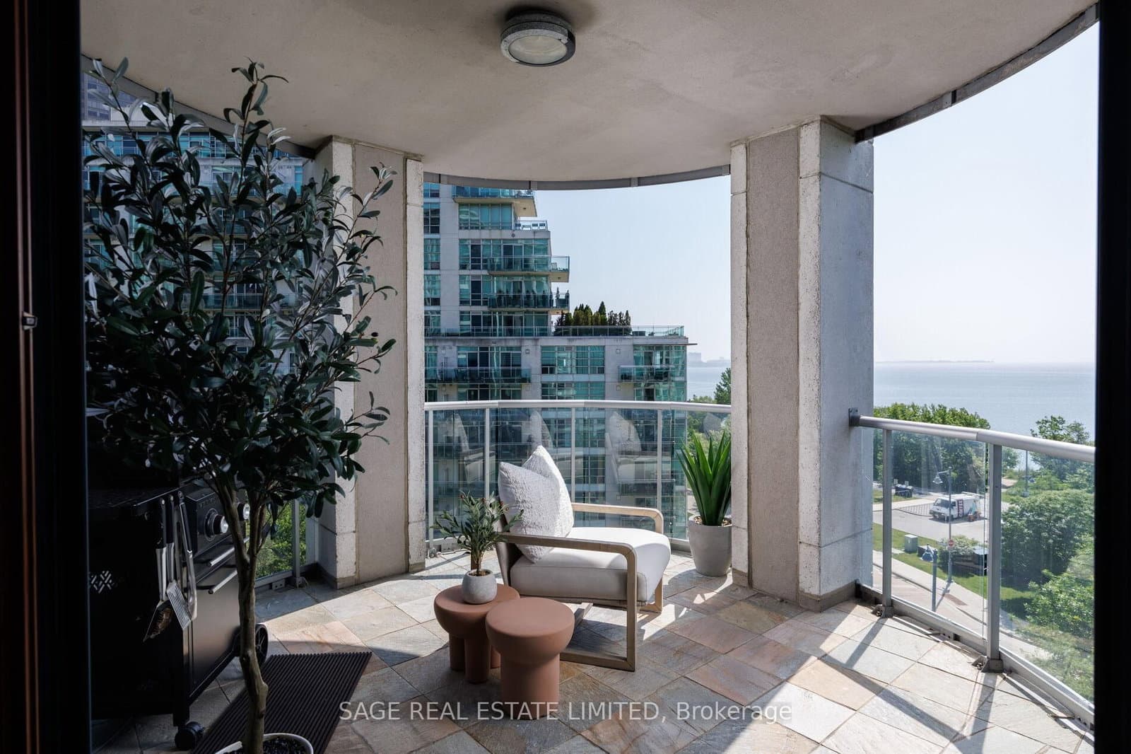 2095 Lake Shore Boulevard W, Unit 519 thumbnail 31