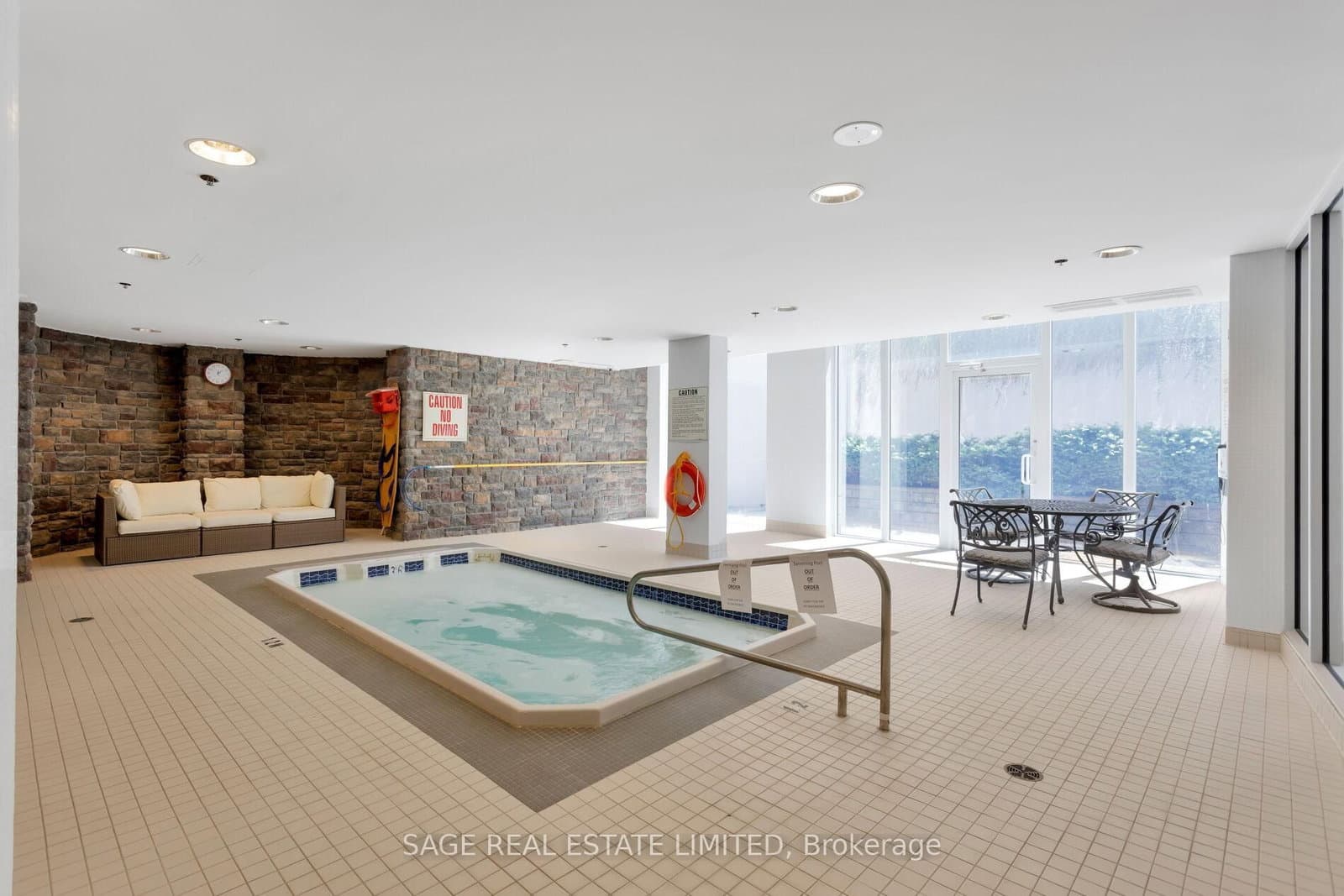 2095 Lake Shore Boulevard W, Unit 519 thumbnail 48