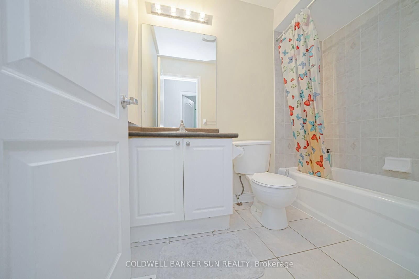 146 Crystalview Crescent thumbnail 26