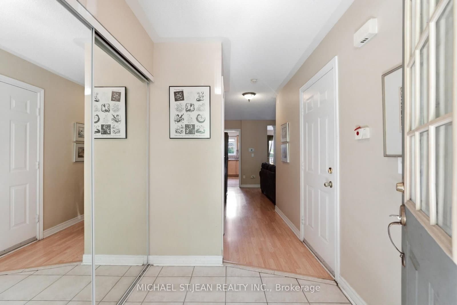 2871 Darien Road, Unit 14 thumbnail 8