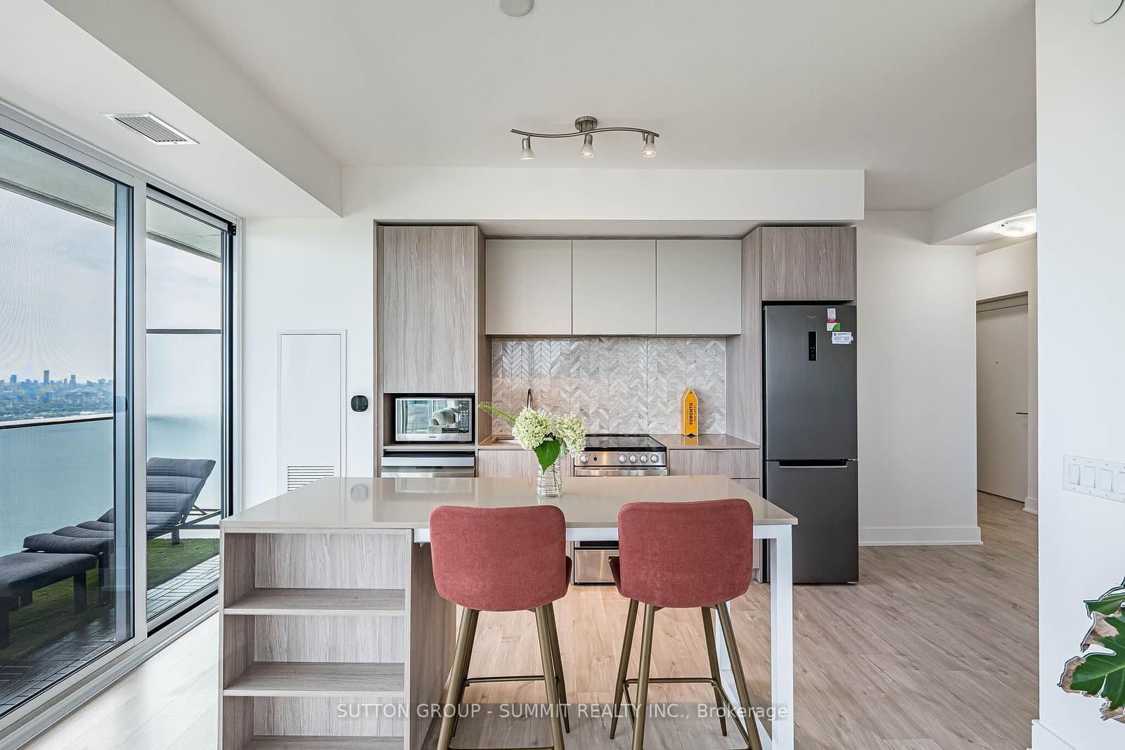 70 Annie Craig Drive, Unit 5102 thumbnail 15
