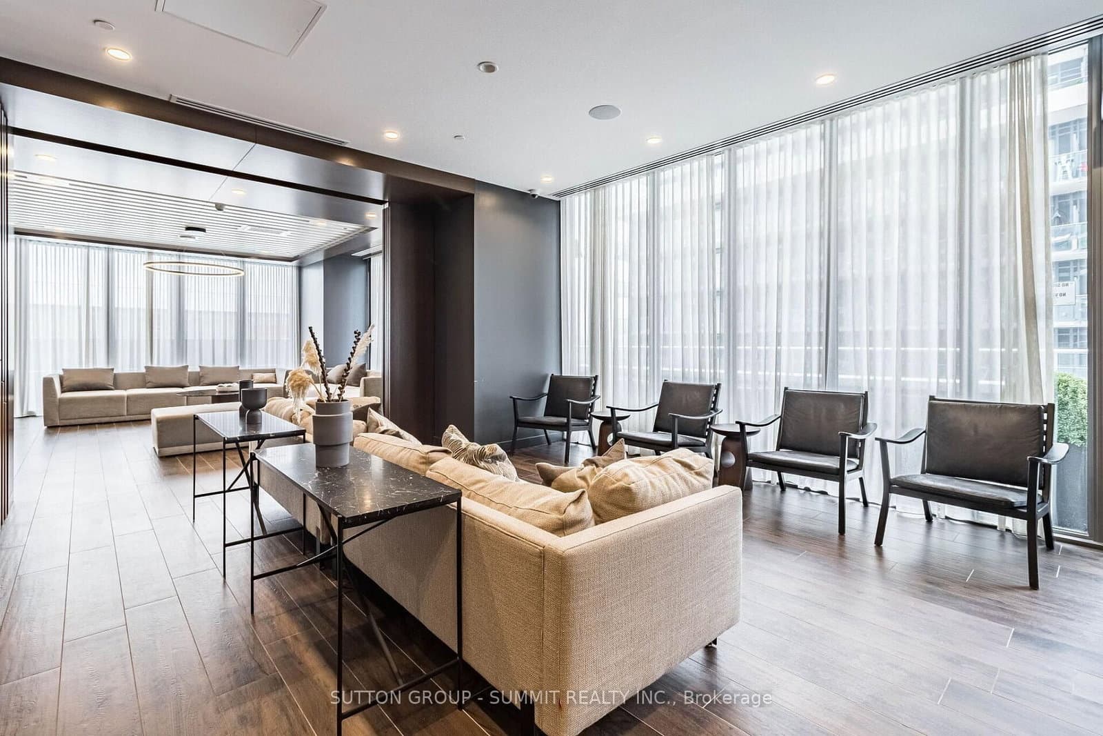 70 Annie Craig Drive, Unit 5102 thumbnail 31