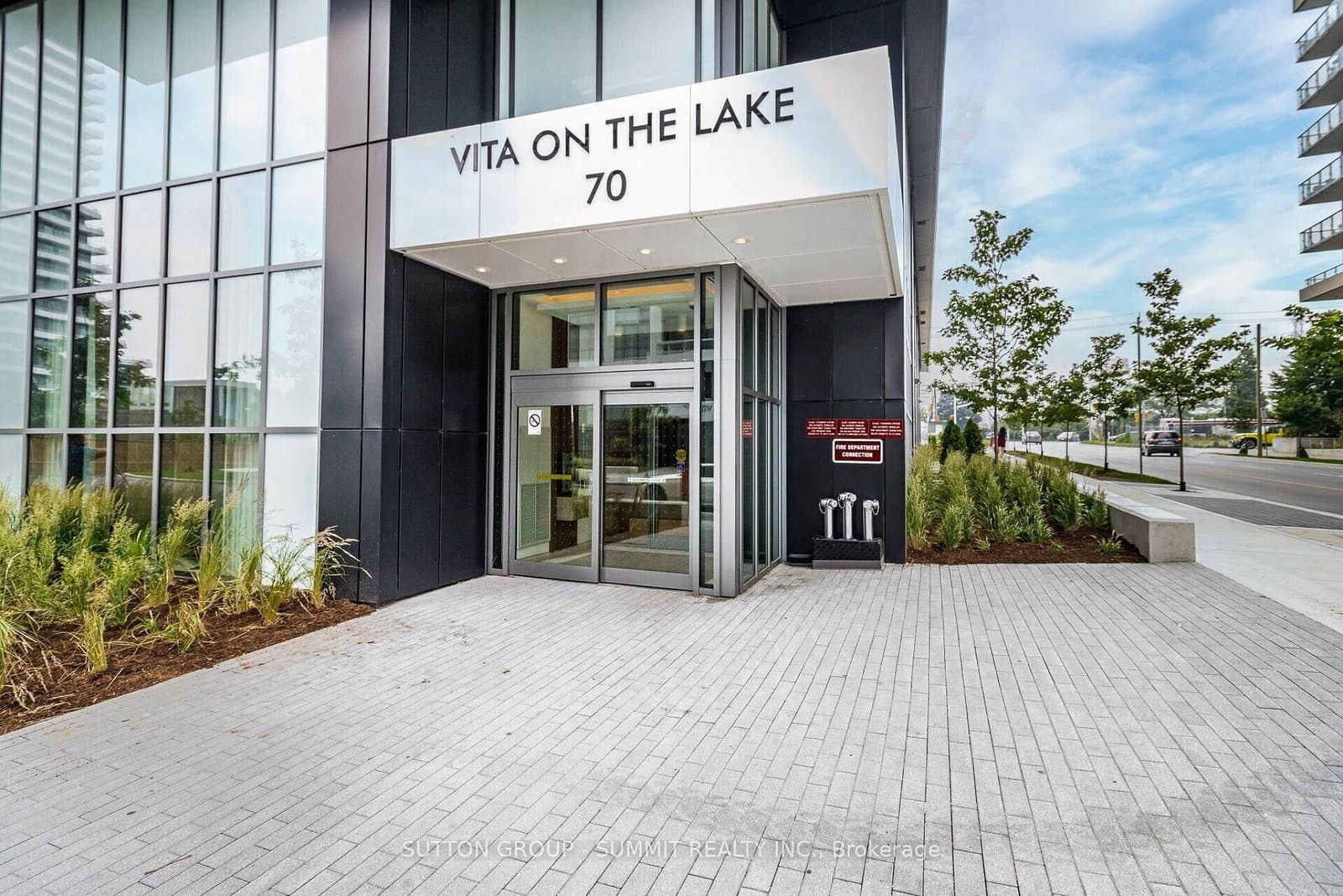 70 Annie Craig Drive, Unit 5102 thumbnail 4
