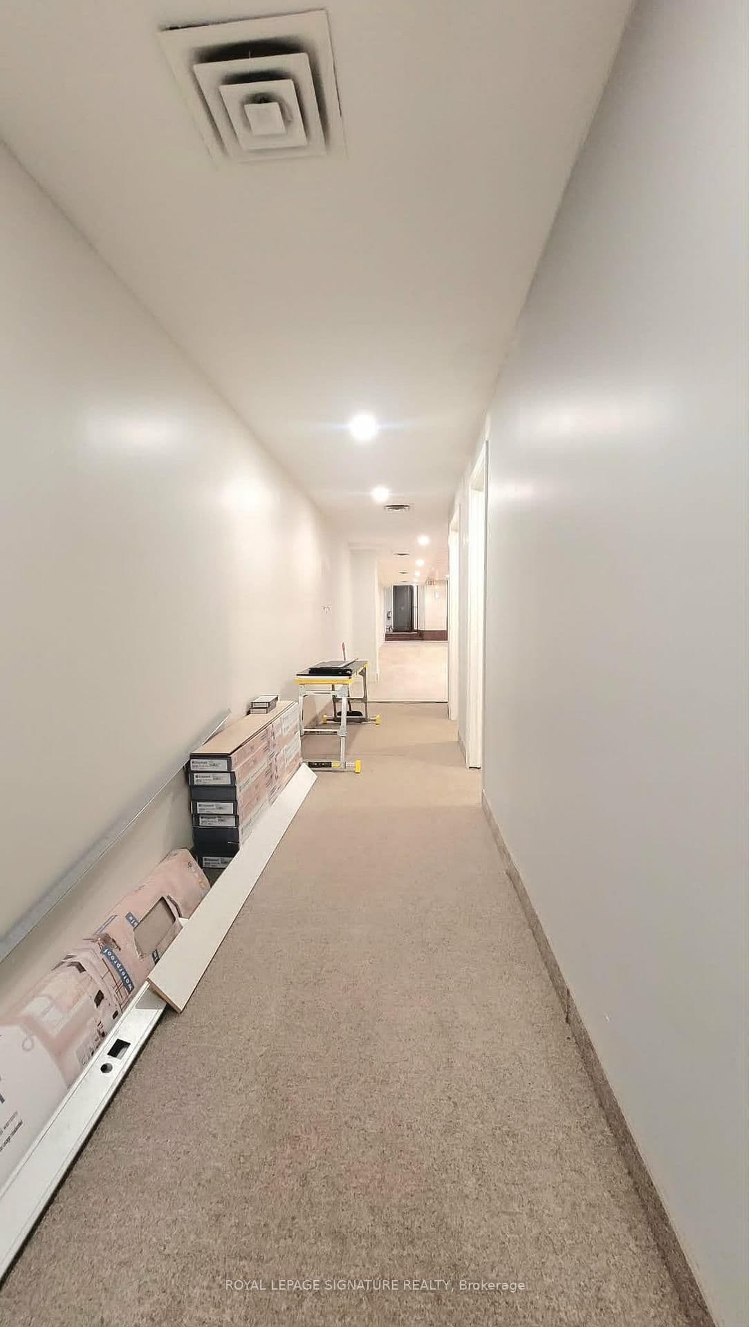 300 Lakeshore Road E, Unit 2 thumbnail 4