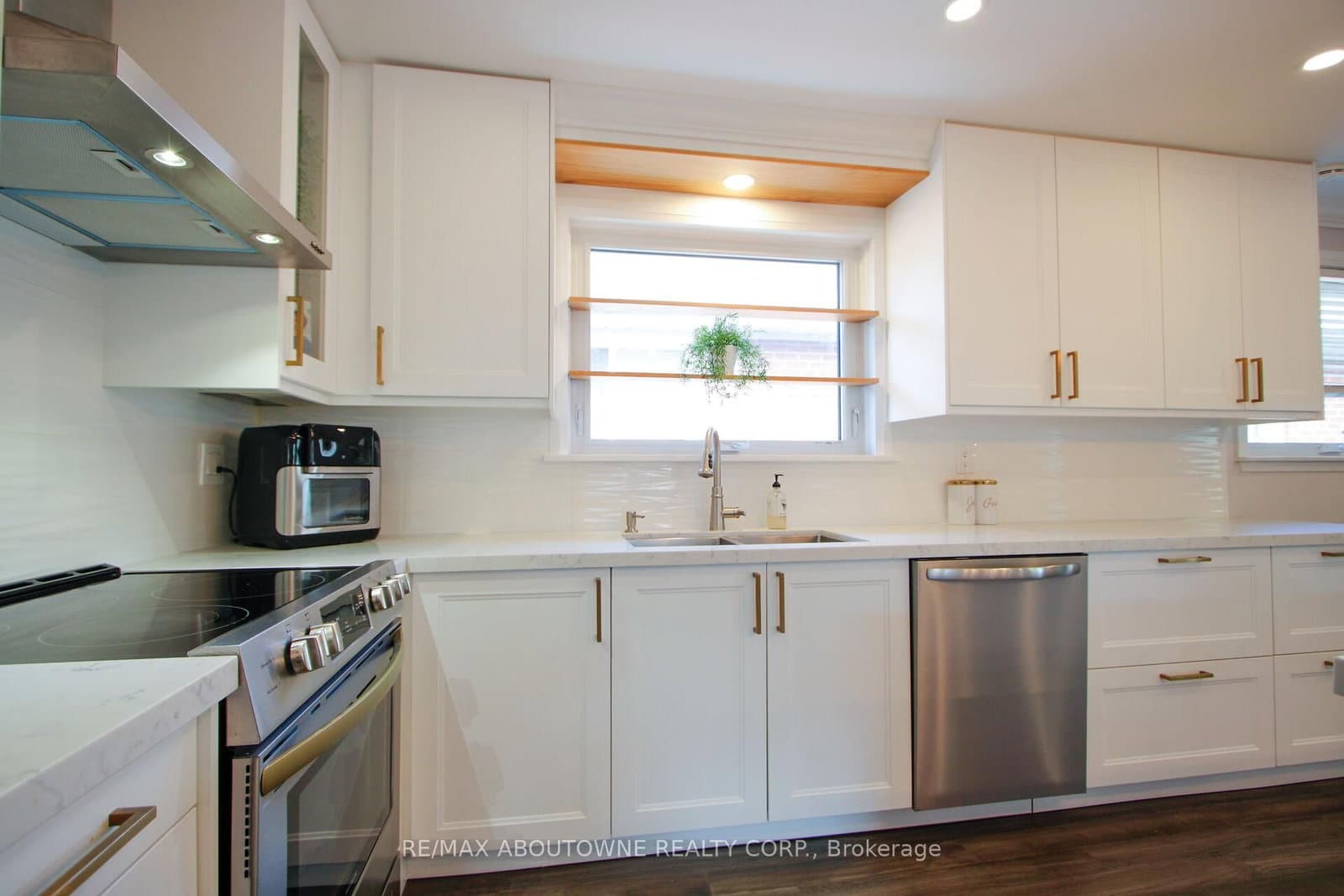3302 Cardross Road thumbnail 3