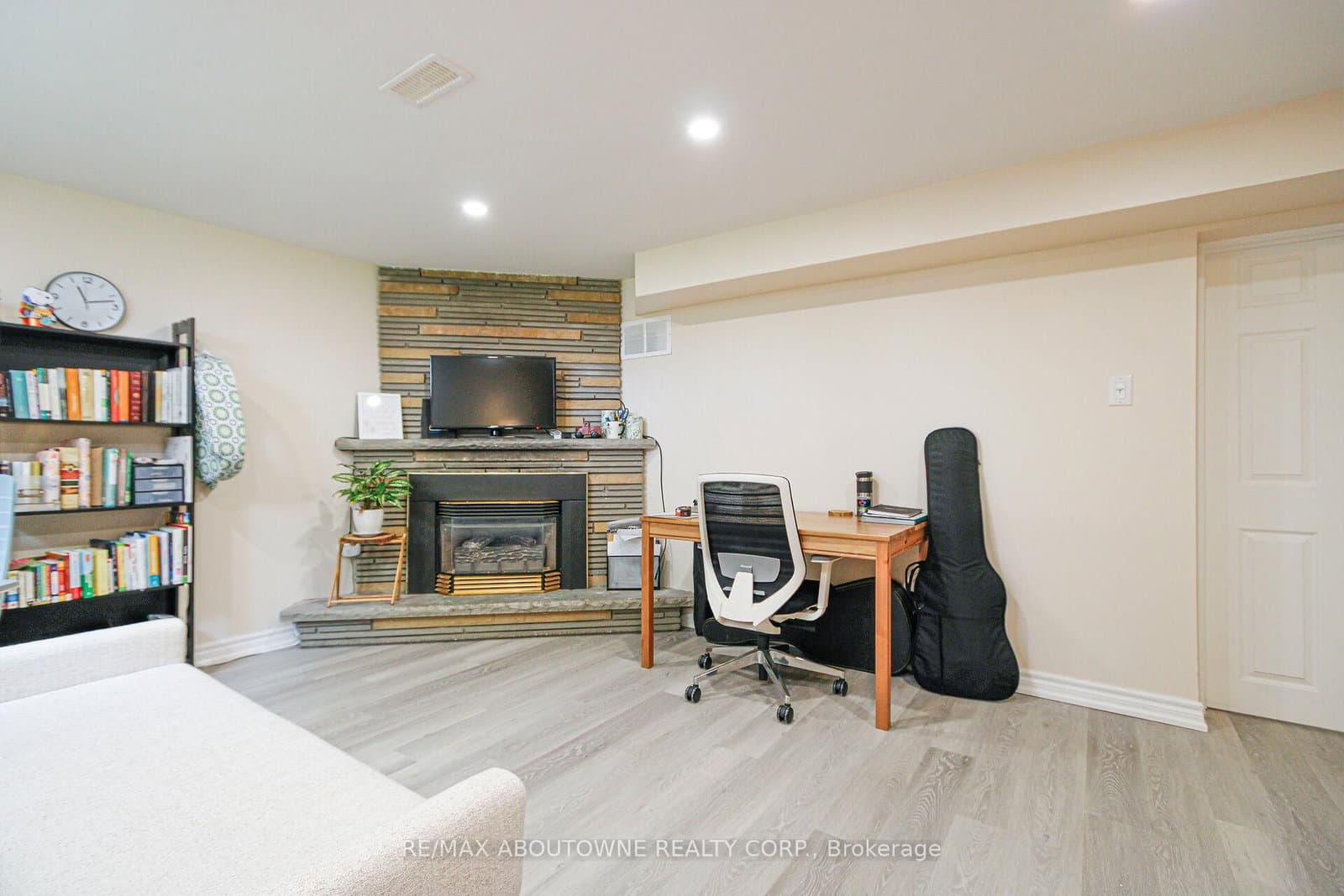 3302 Cardross Road thumbnail 30