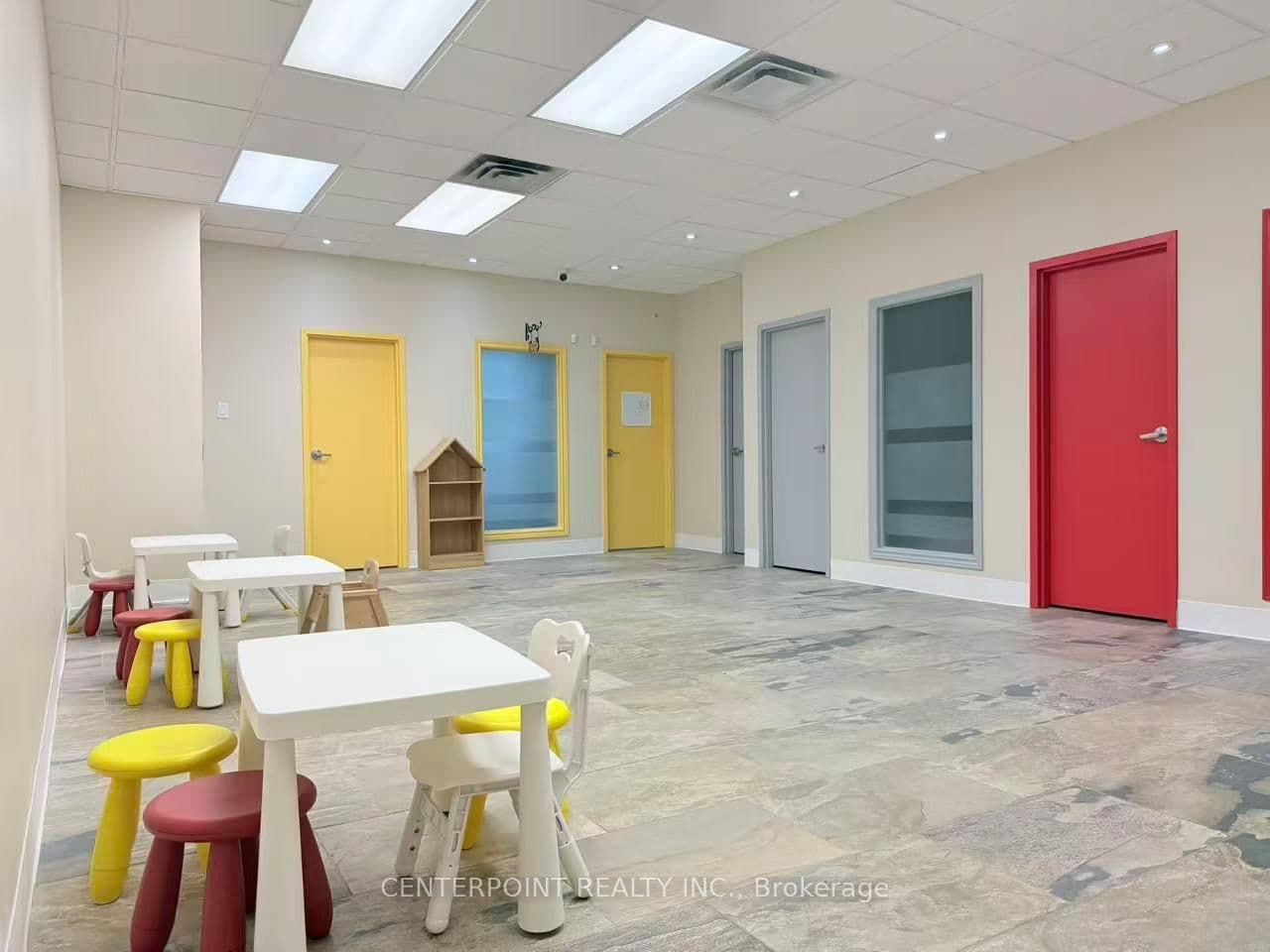 408 North Service Road E, Unit 200 thumbnail 15