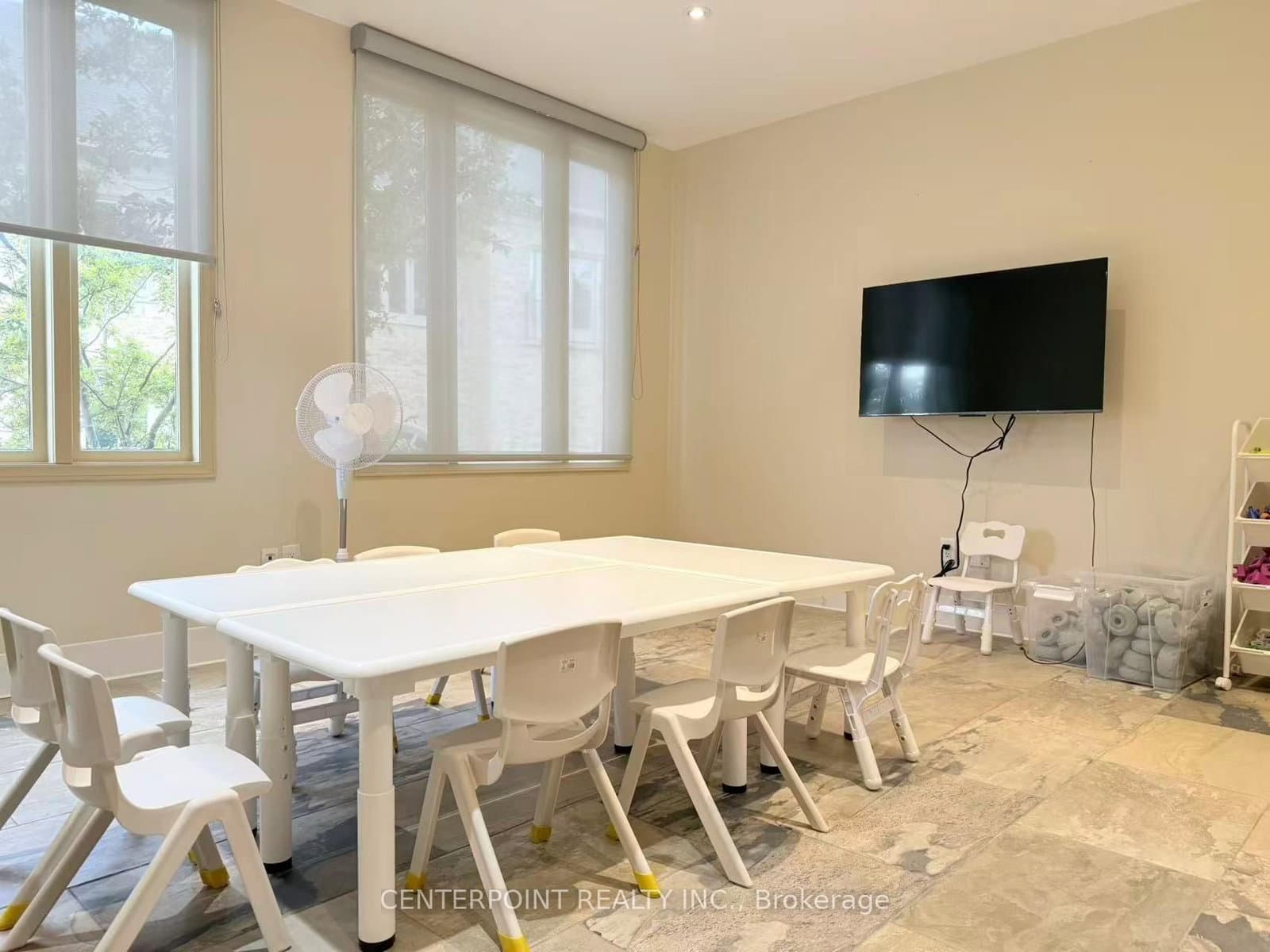 408 North Service Road E, Unit 200 thumbnail 22
