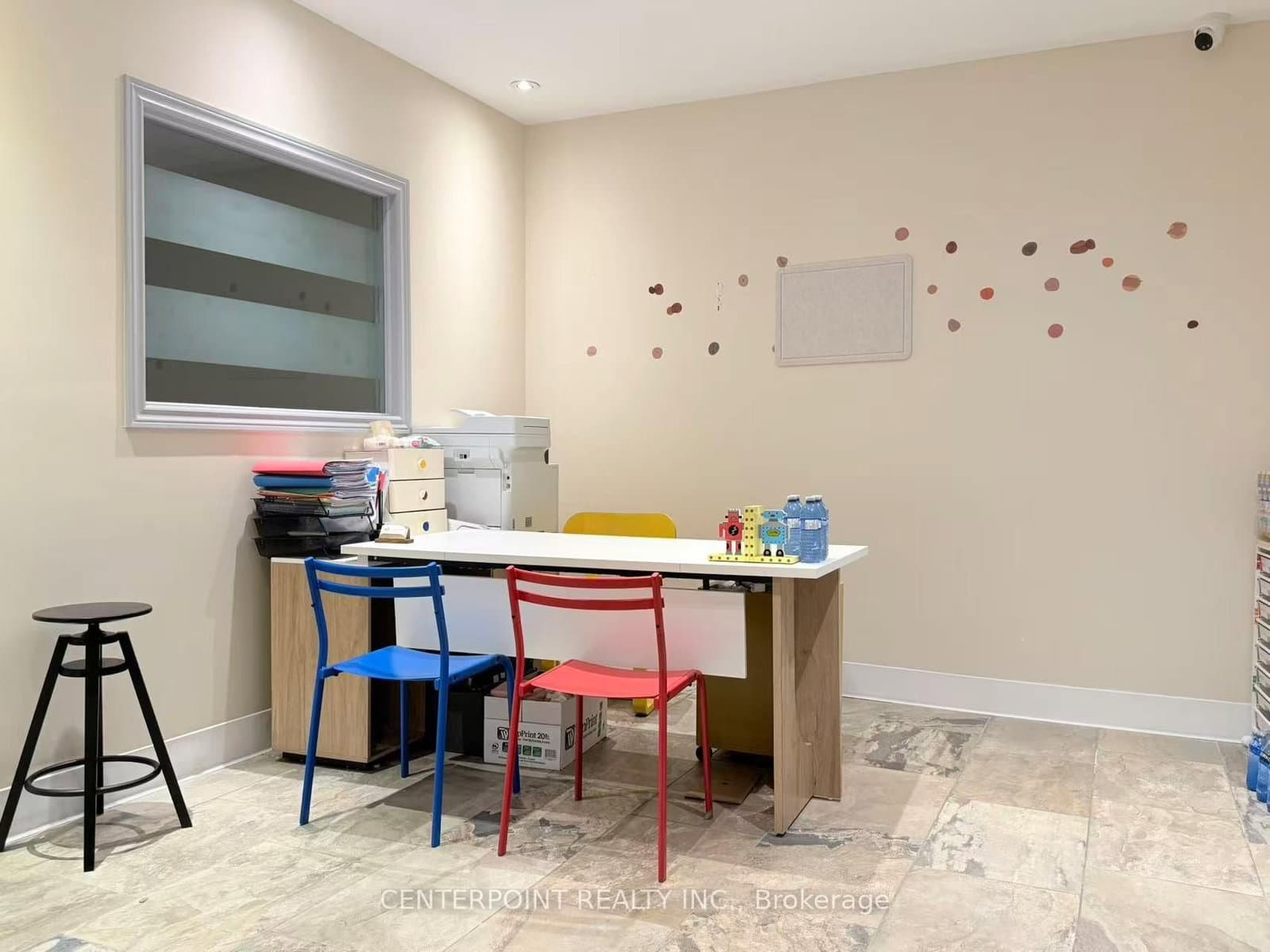 408 North Service Road E, Unit 200 thumbnail 3
