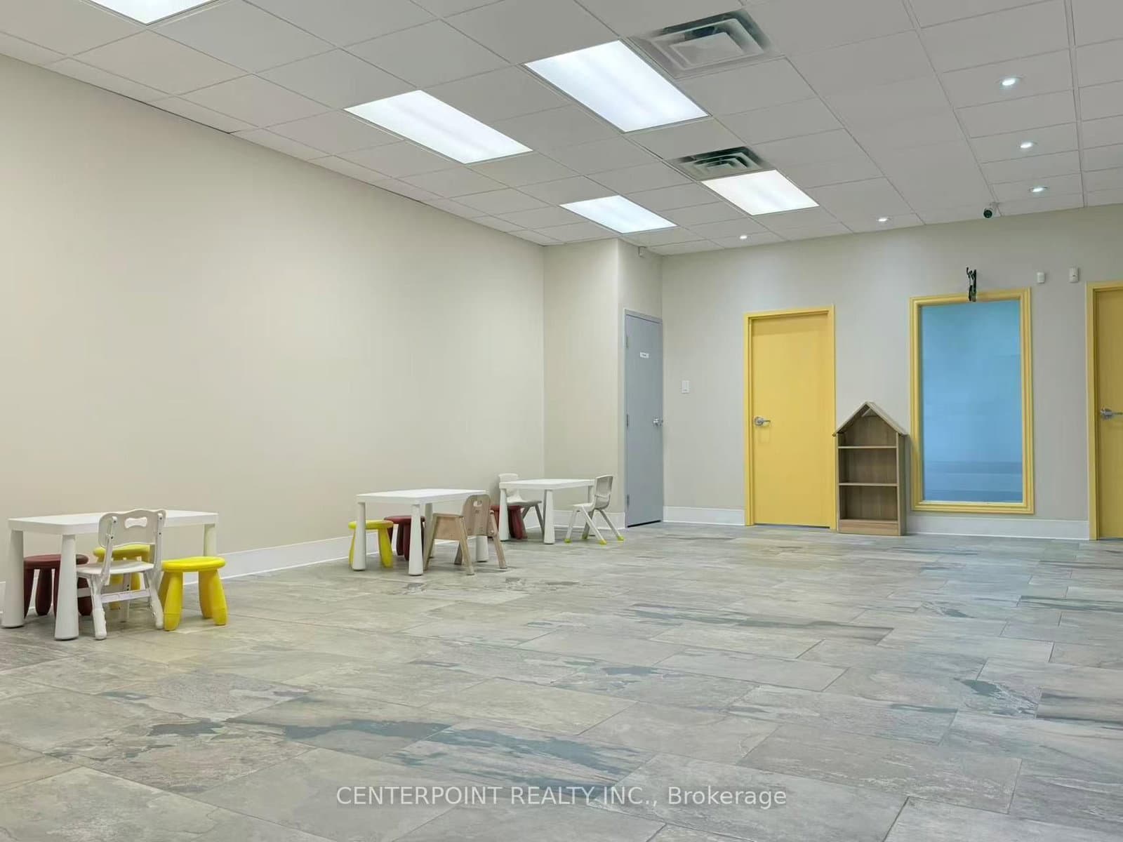 408 North Service Road E, Unit 200 thumbnail 9