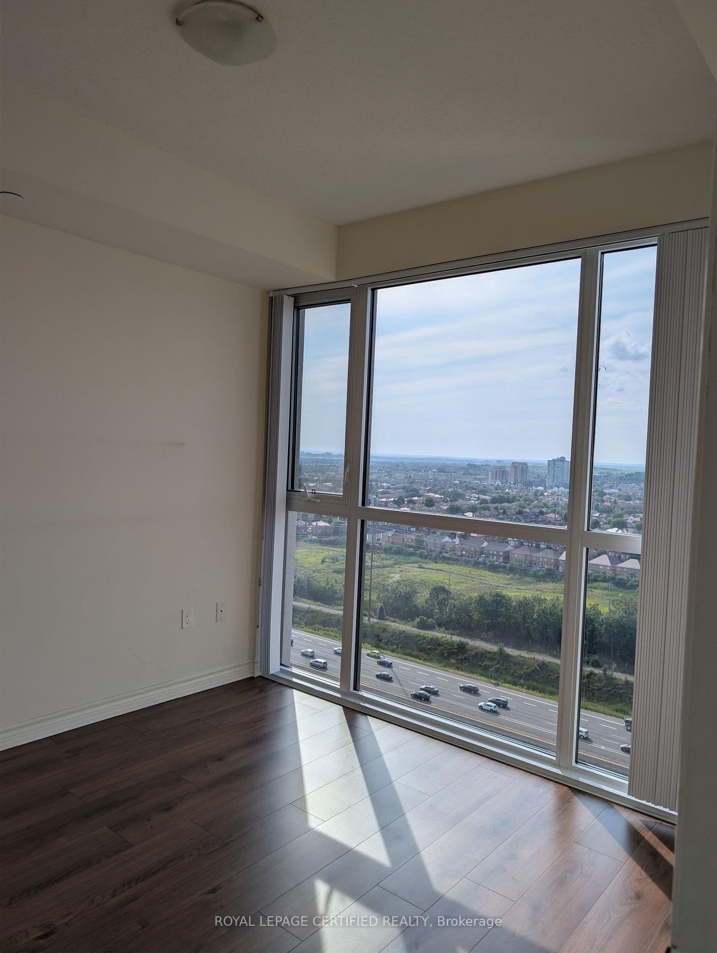 349 W Rathburn Road W, Unit 2205 thumbnail 17