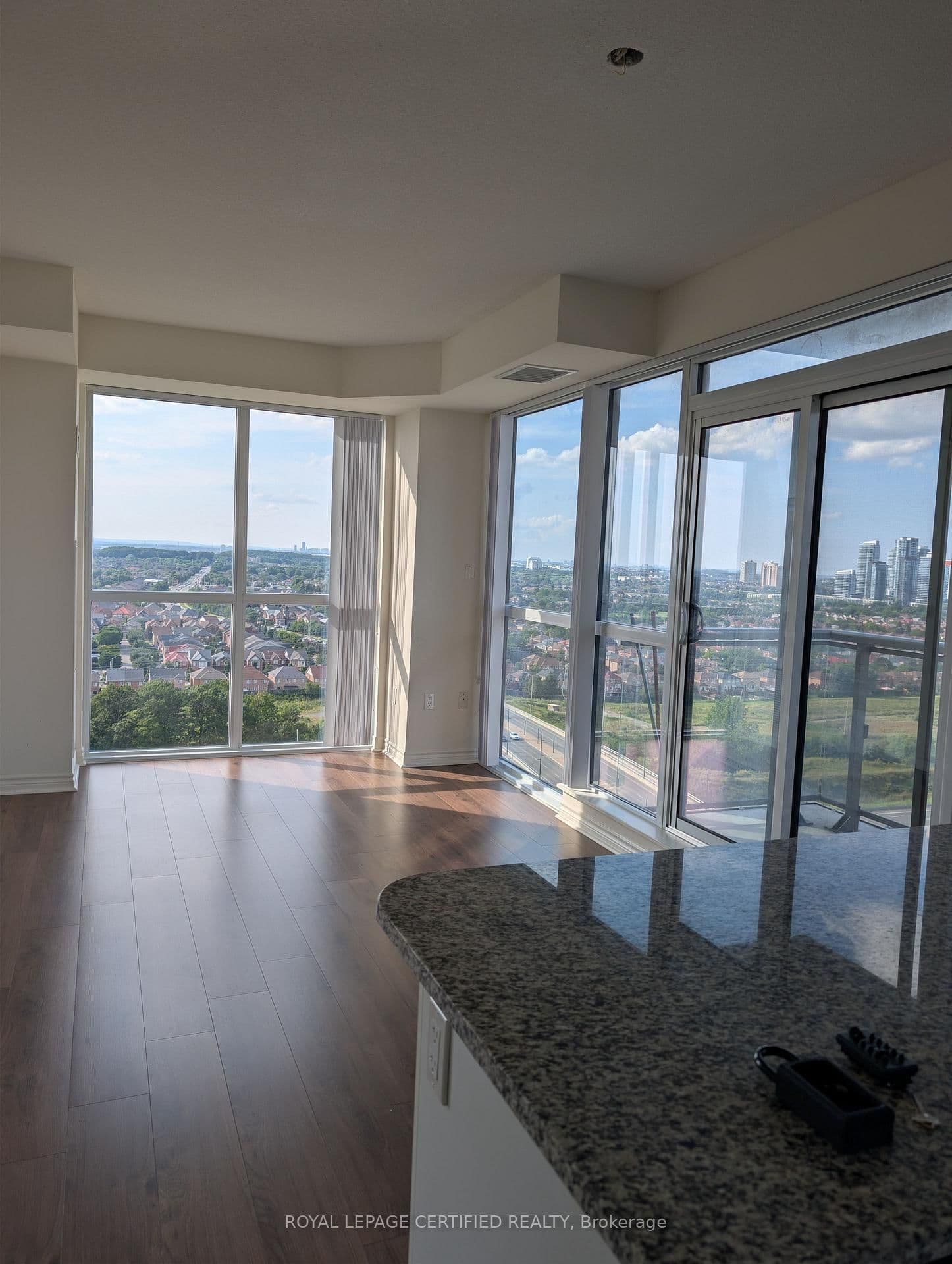 349 W Rathburn Road W, Unit 2205 thumbnail 18