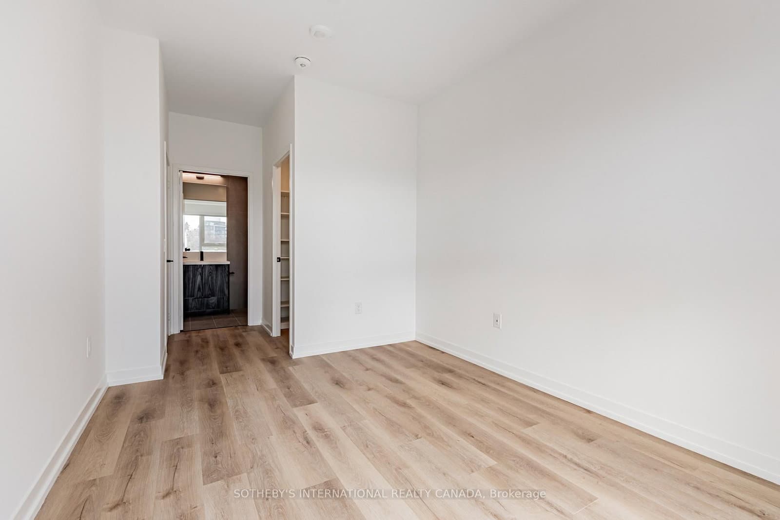 5 York Garden Way, Unit TH#101 thumbnail 12