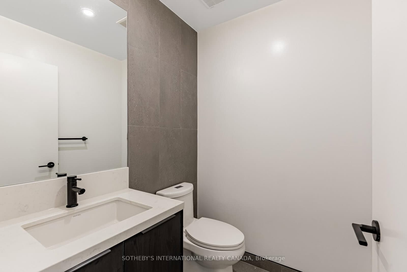 5 York Garden Way, Unit TH#101 thumbnail 17