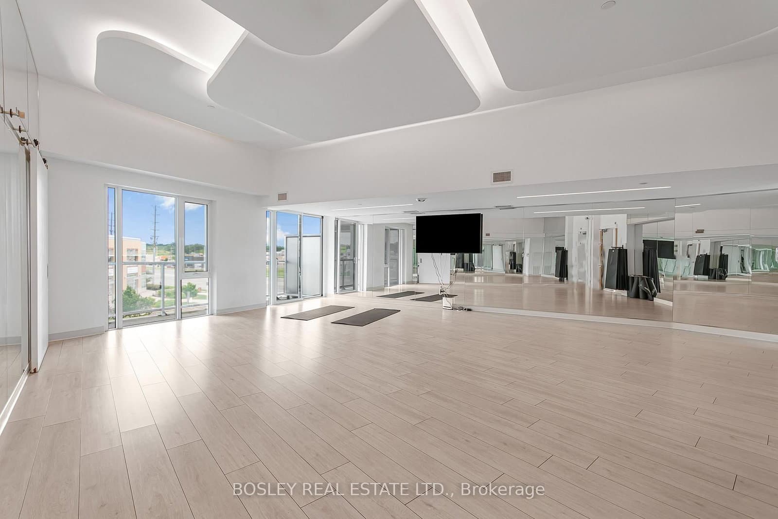 3200 Dakota Common, Unit B - 315 thumbnail 22