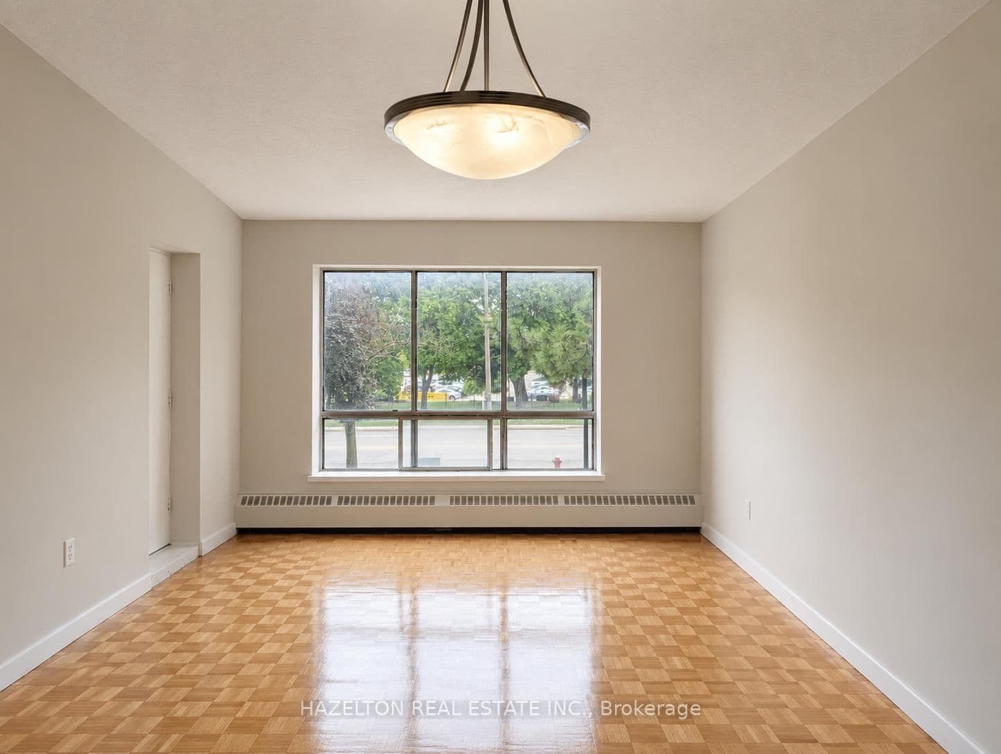 1665 Bloor Street E, Unit 206 thumbnail 2