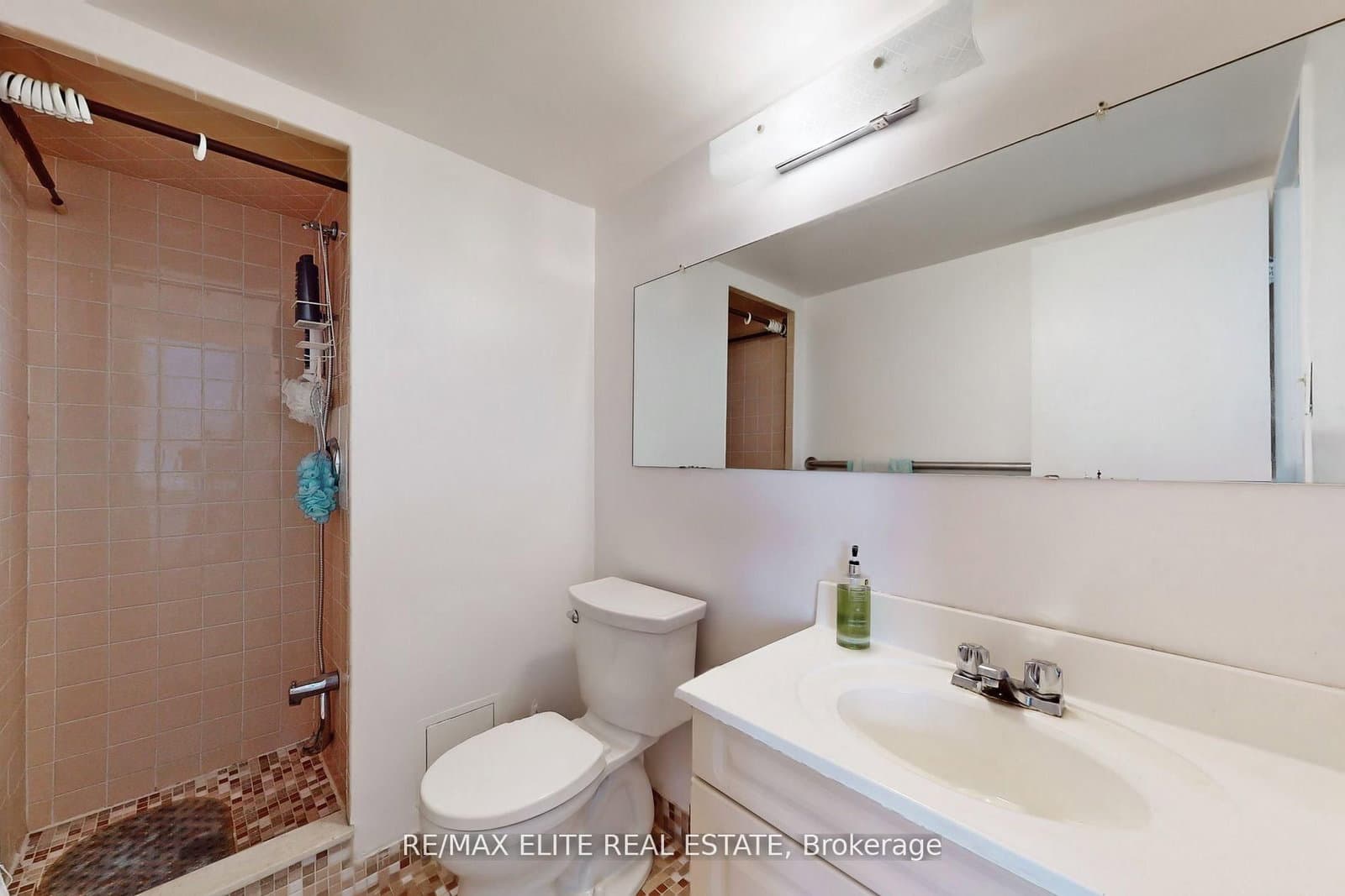 360 Ridelle Avenue, Unit 1407 thumbnail 13
