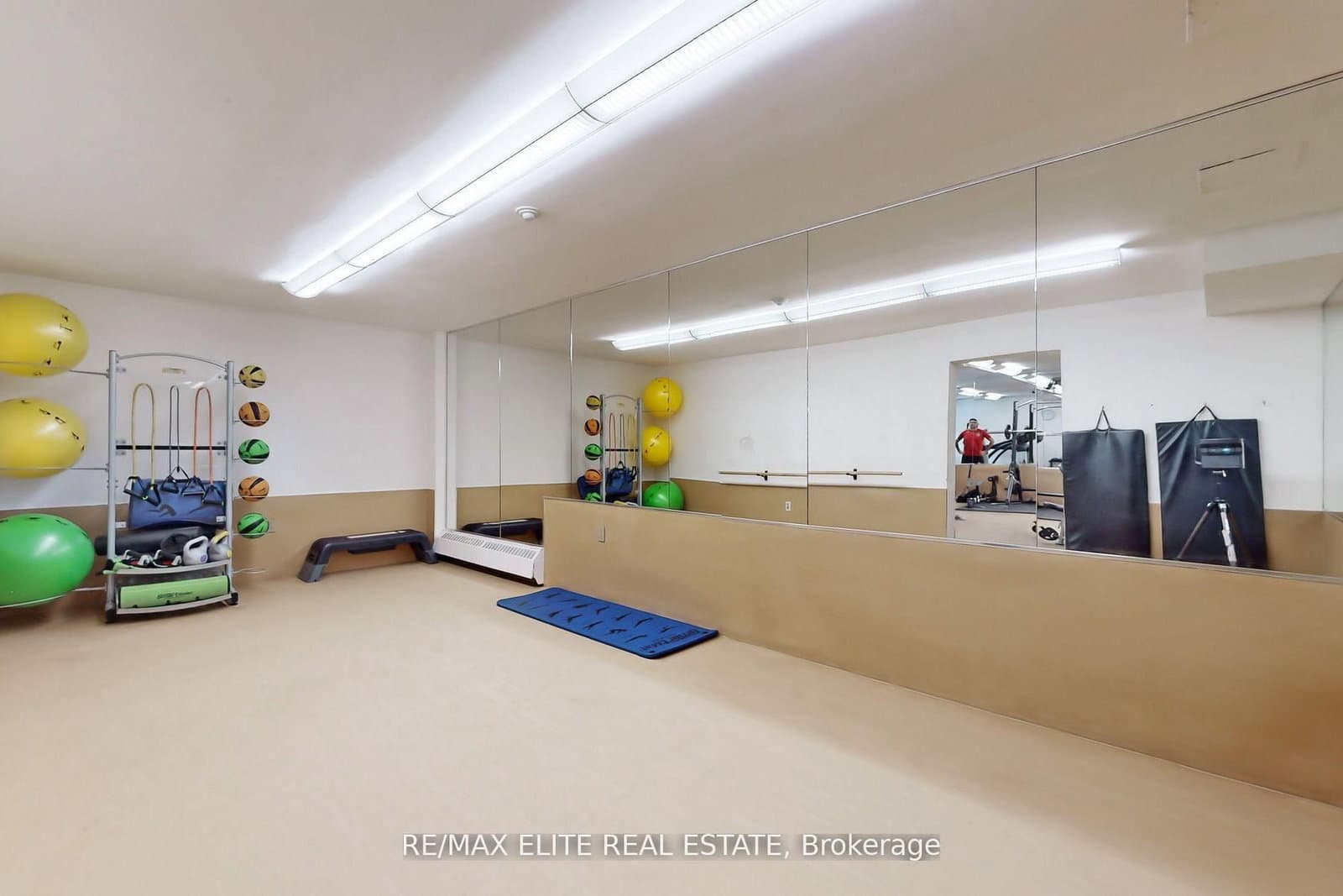 360 Ridelle Avenue, Unit 1407 thumbnail 26