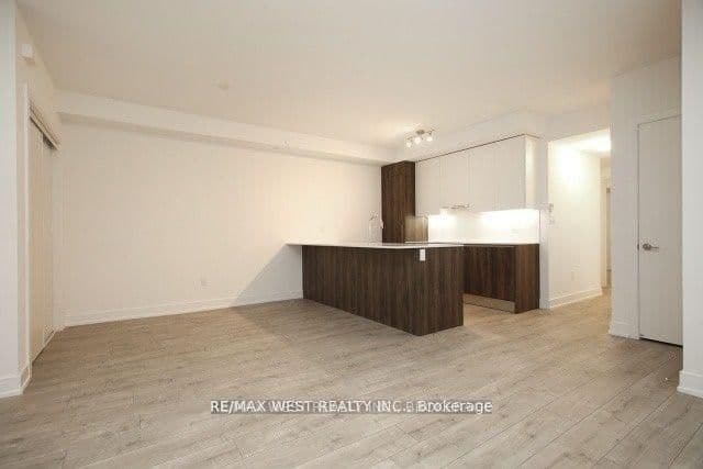66 Long Branch Avenue, Unit 17 thumbnail 4
