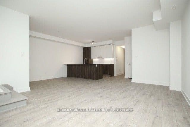 66 Long Branch Avenue, Unit 17 thumbnail 6