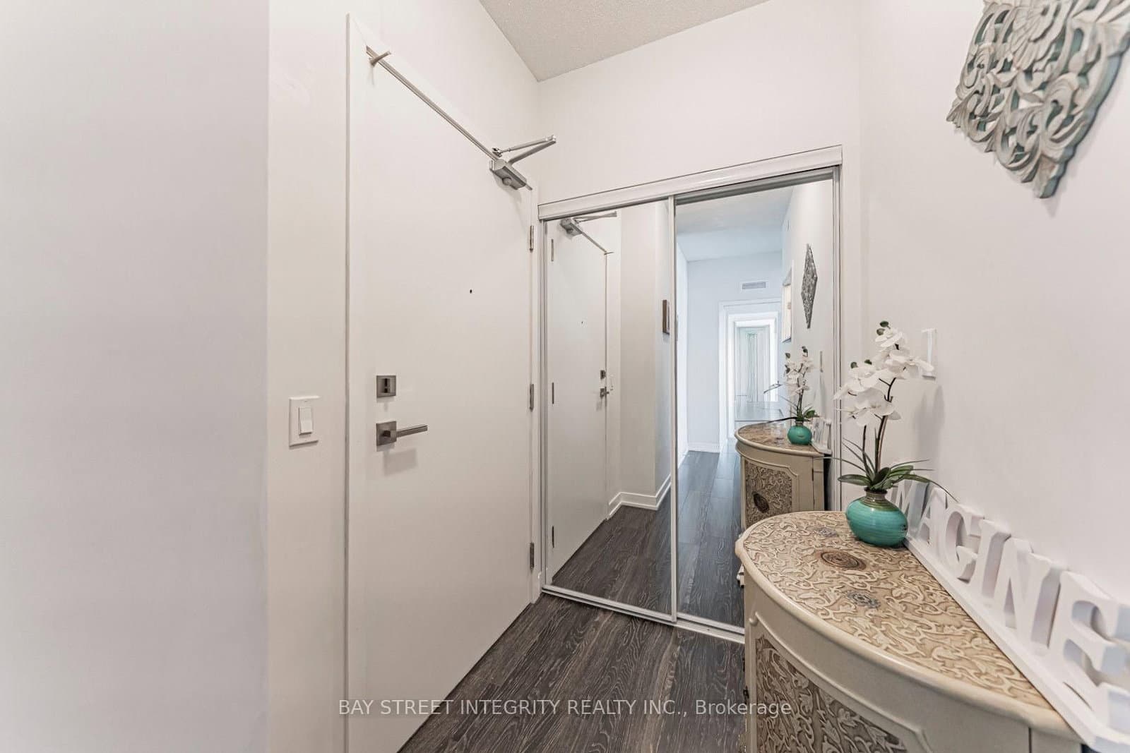 4055 Parkside Village Drive, Unit 2815 thumbnail 8