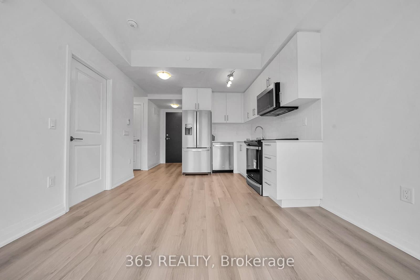 65 Attmar Drive, Unit 261 thumbnail 4