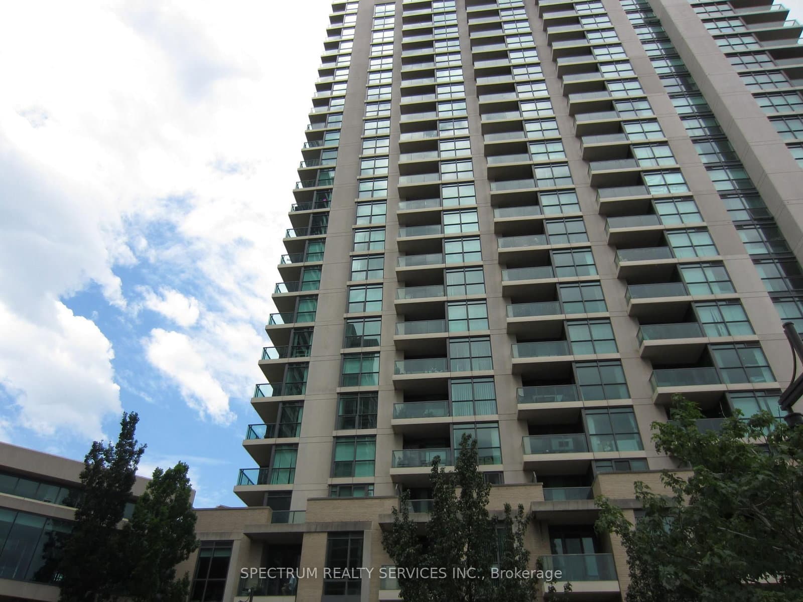 235 Sherway Gardens Road, Unit 708 thumbnail 3