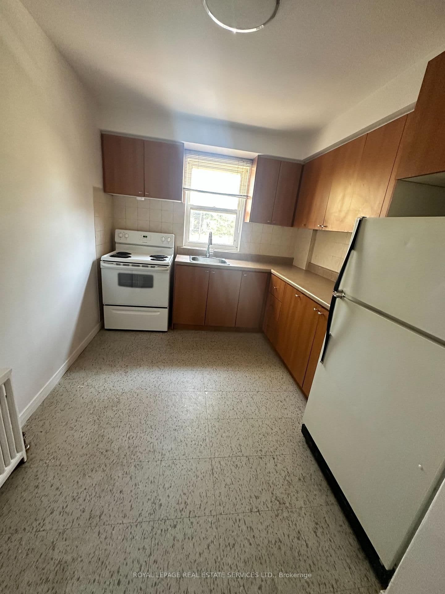 55A Long Branch Avenue, Unit 302 thumbnail 7