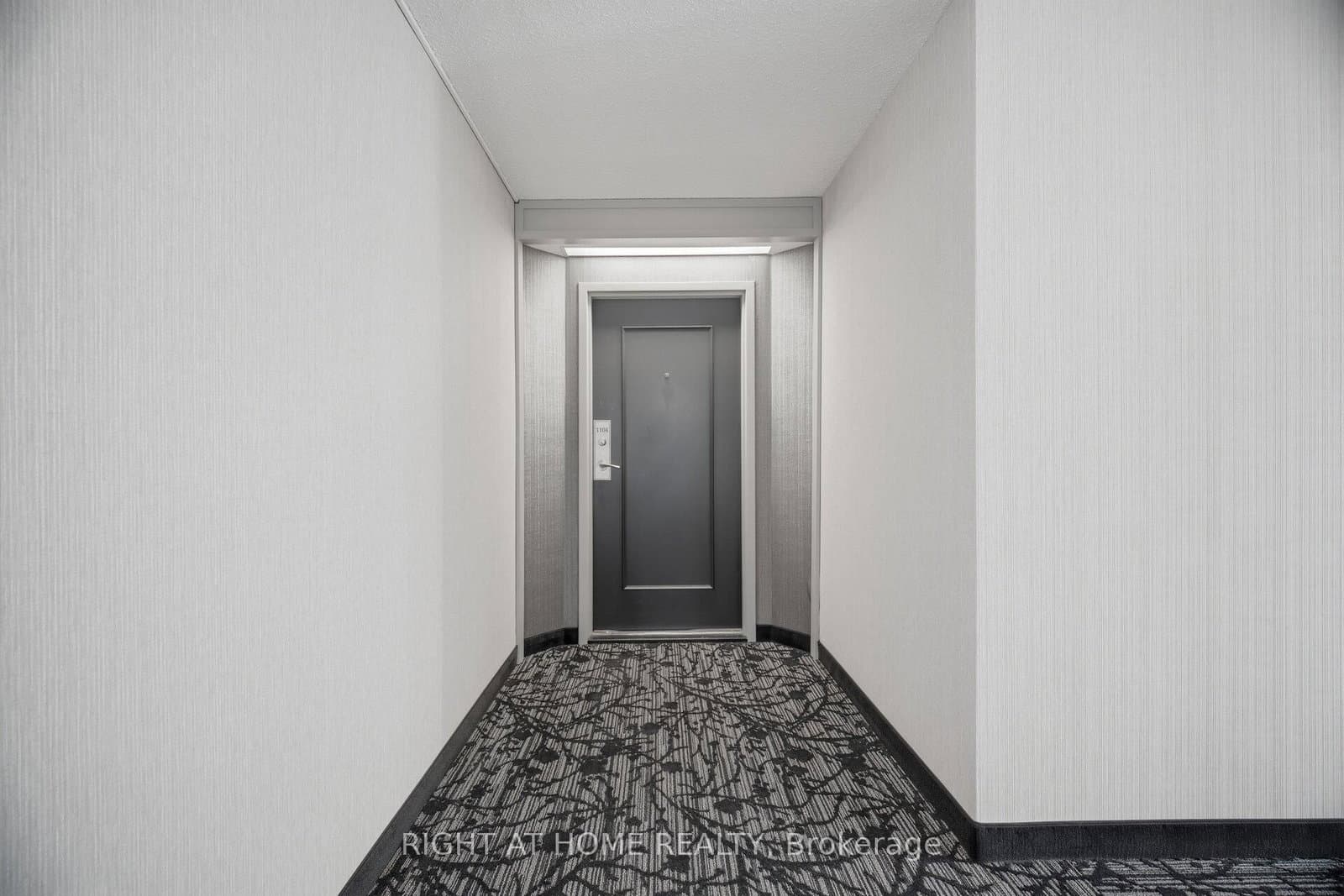 5280 Lakeshore Road, Unit 1104 thumbnail 5