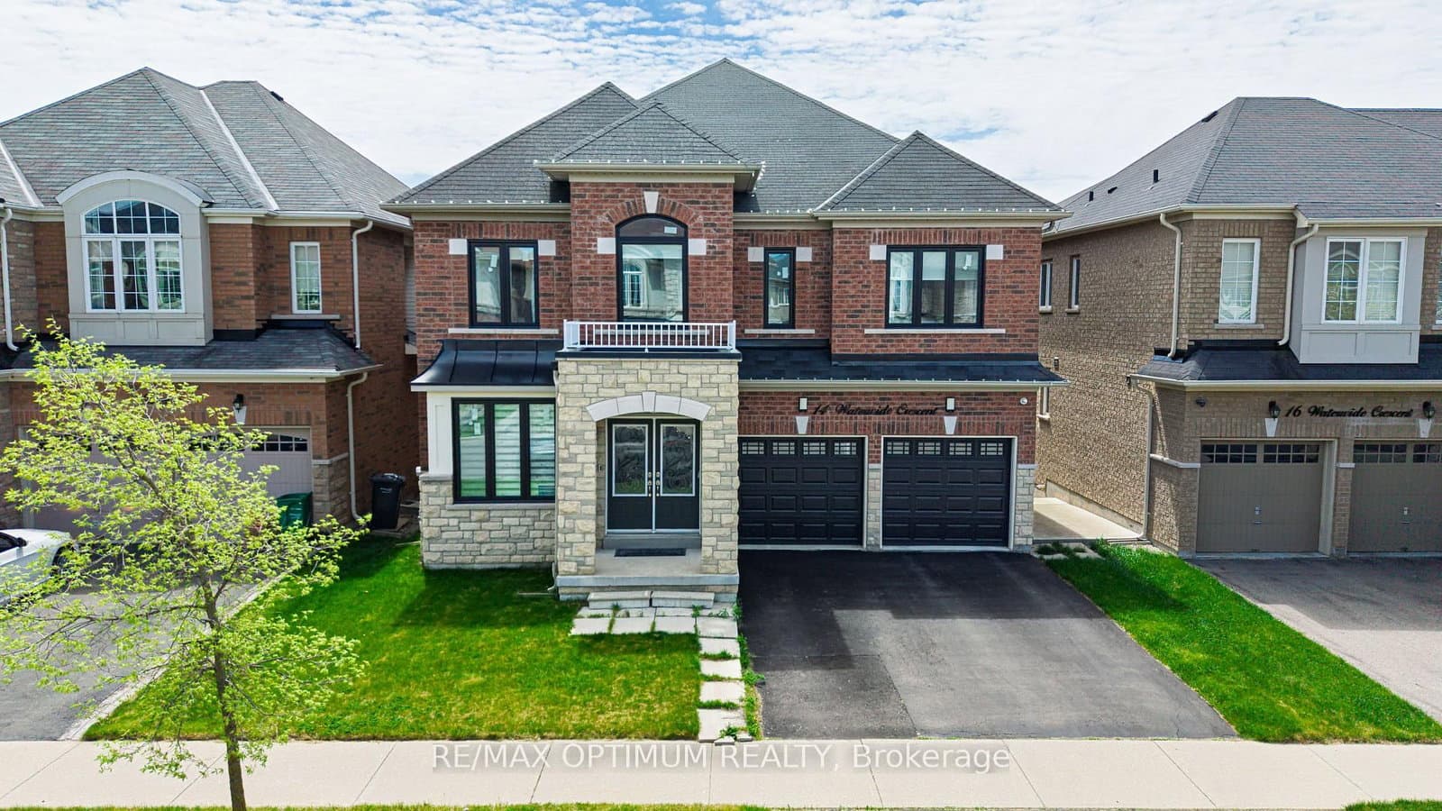 14 Waterwide Crescent - Image 1