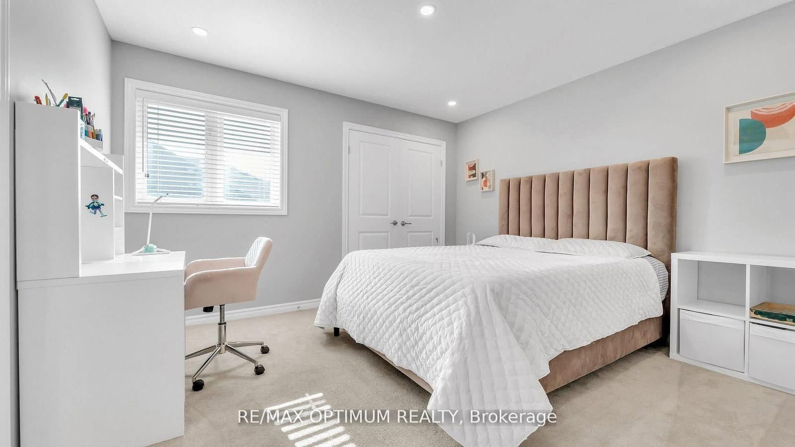450 Brisdale Drive thumbnail 26