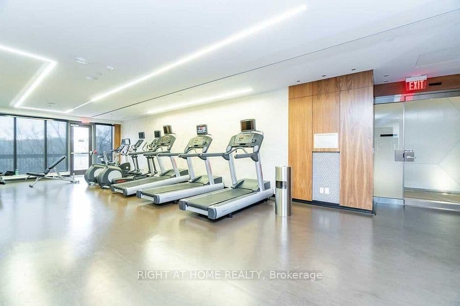 36 Park Lawn Road, Unit 1304 thumbnail 6