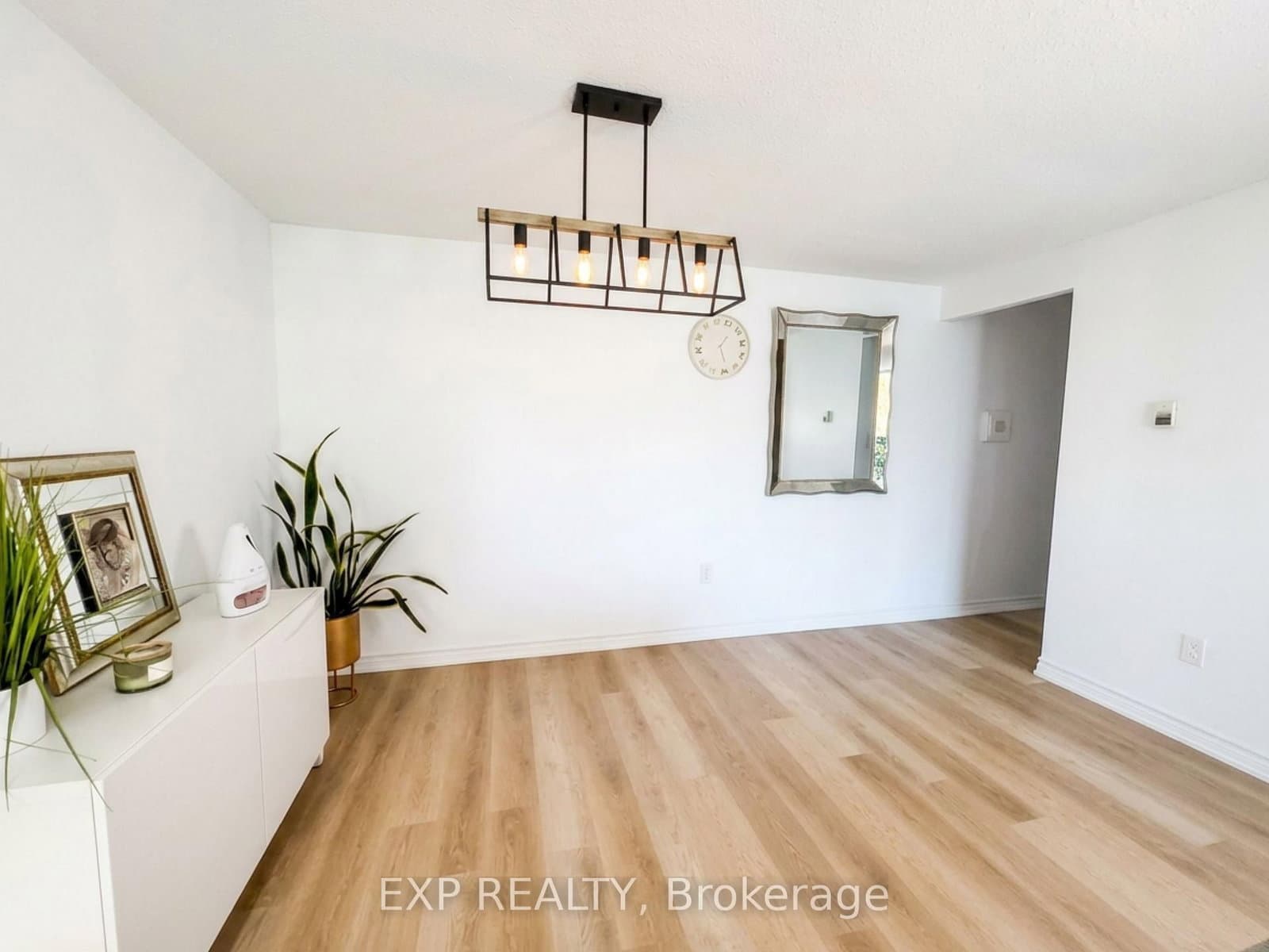 1100 Caven Street, Unit 406 thumbnail 6