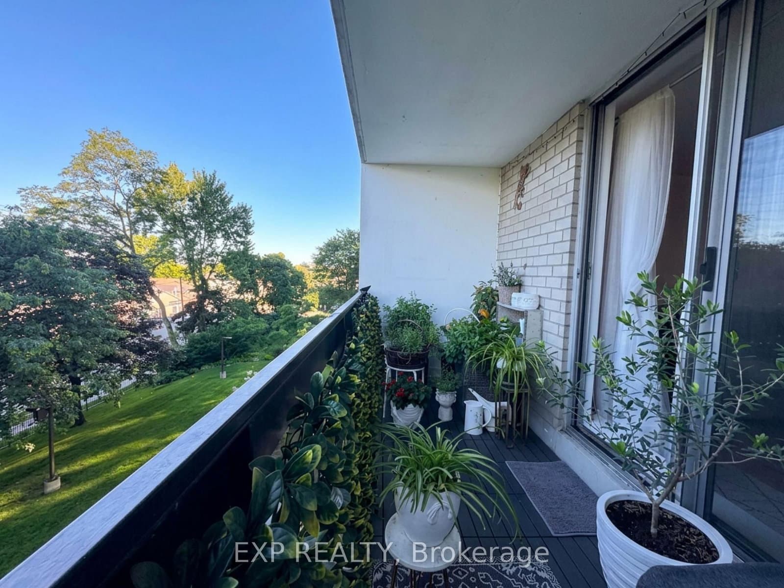1100 Caven Street, Unit 406 thumbnail 9