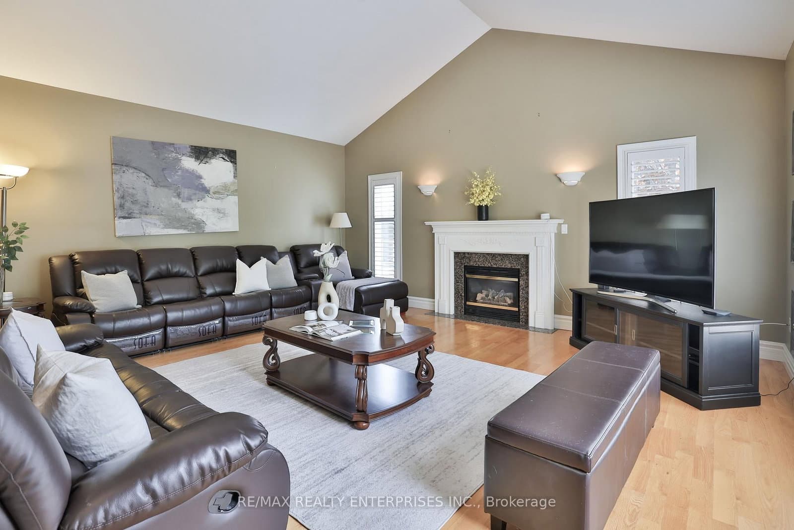 1832 Chesbro Court thumbnail 17