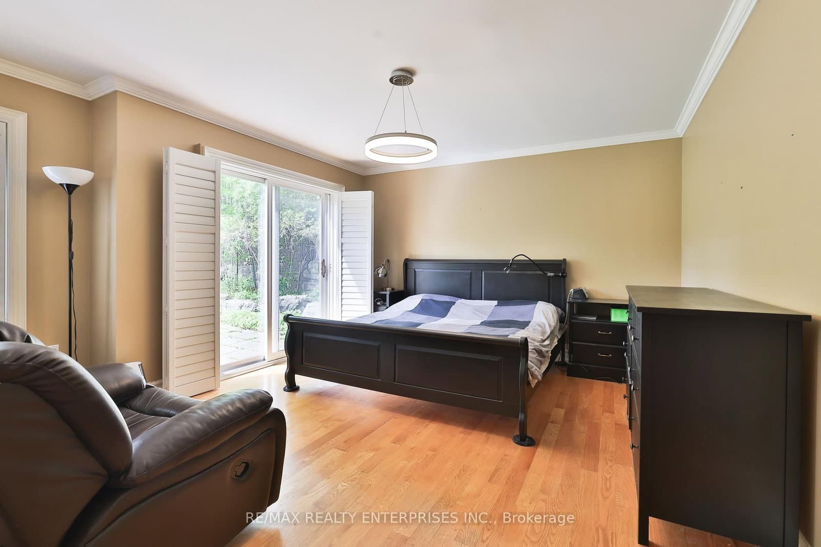 1832 Chesbro Court thumbnail 19