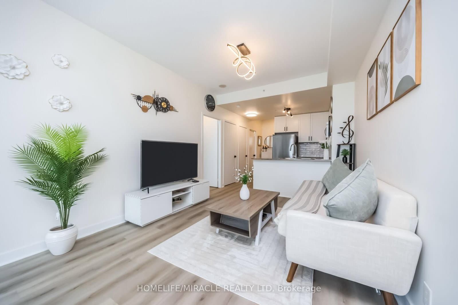 3985 Grand Park Drive SE, Unit 2412 thumbnail 14