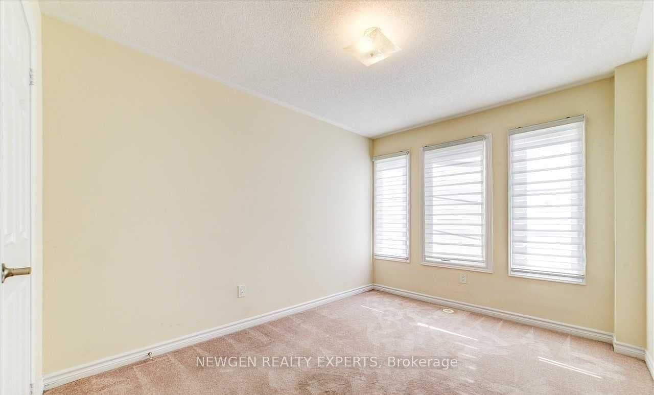 200 Veterans Drive N, Unit 16 thumbnail 8