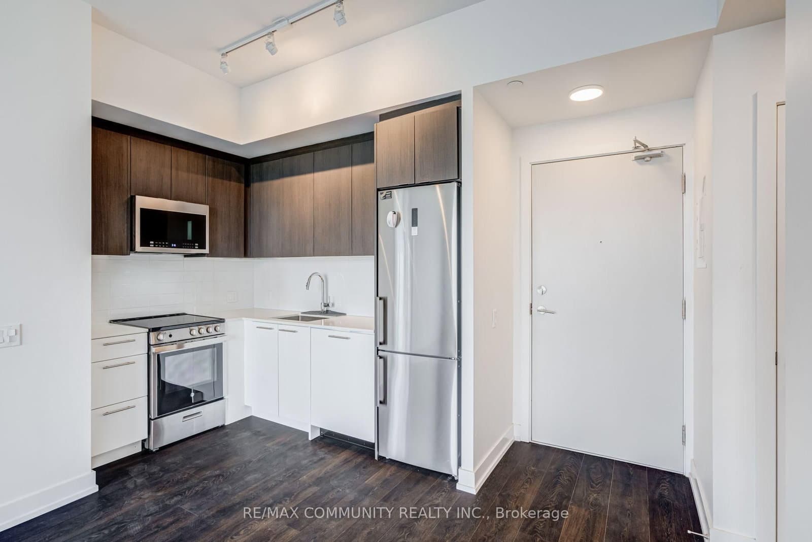 225 Veterans Drive, Unit 1206 thumbnail 13